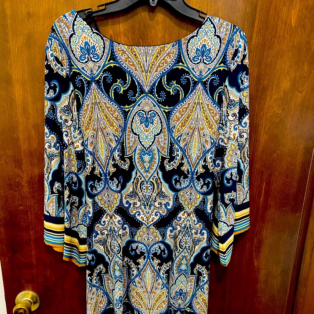 Like new dress, only wore couple times